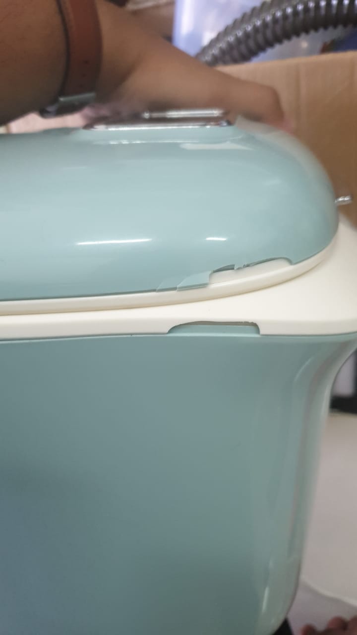 Little Giant Zhora Digital UV Sterilizer & Dryer – Mint (Ada part retak) 2 Little Giant Zhora Digital UV Sterilizer & Dryer – Mint (Ada part retak) 2